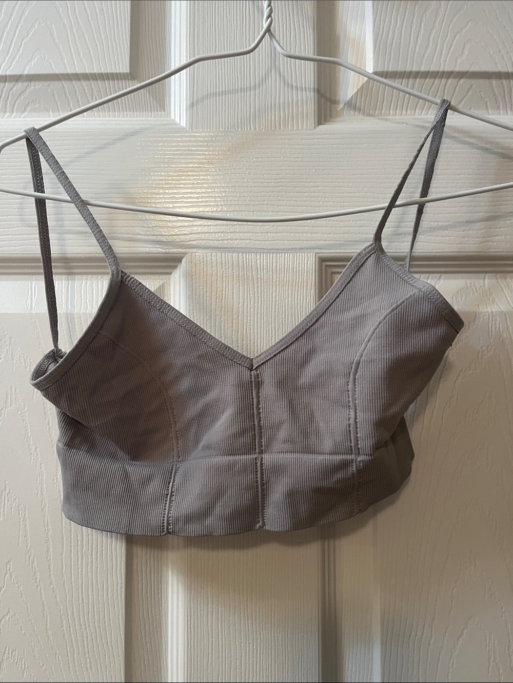 Free People M/L Gray Ribbed V-Neck bralette with low back